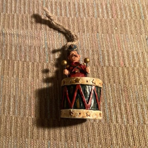 Miniature Hand-painted vintage Christmas ornaments NIB - Picture 6 of 14